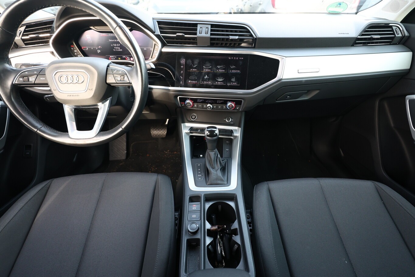 Audi Q3 35 TFSI 150 S tronic Nav KeyL eHk ViCo+ SHZ