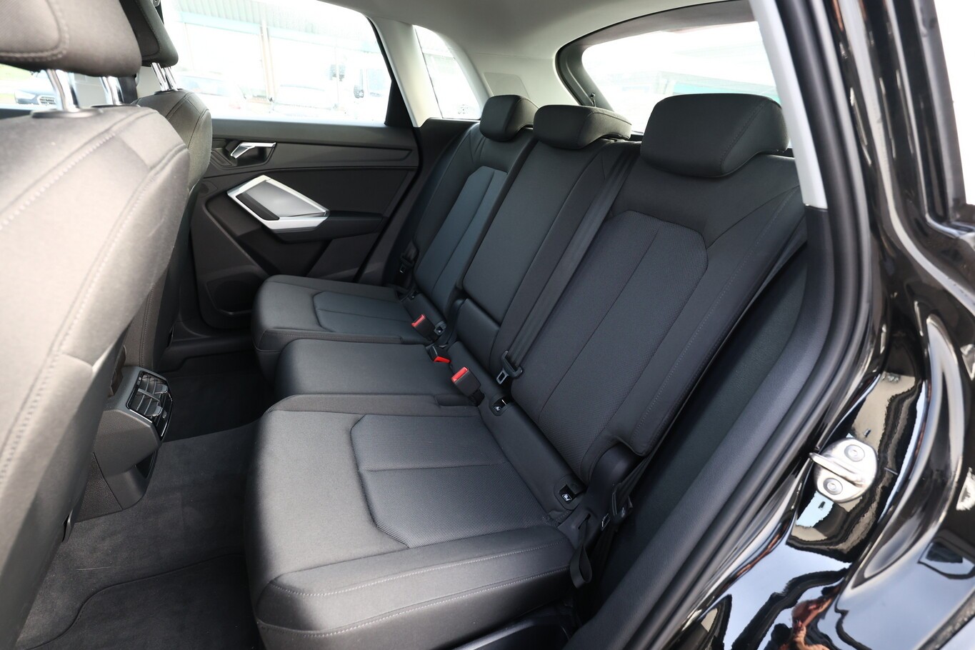 Audi Q3 35 TFSI 150 S tronic Nav KeyL eHk ViCo+ SHZ