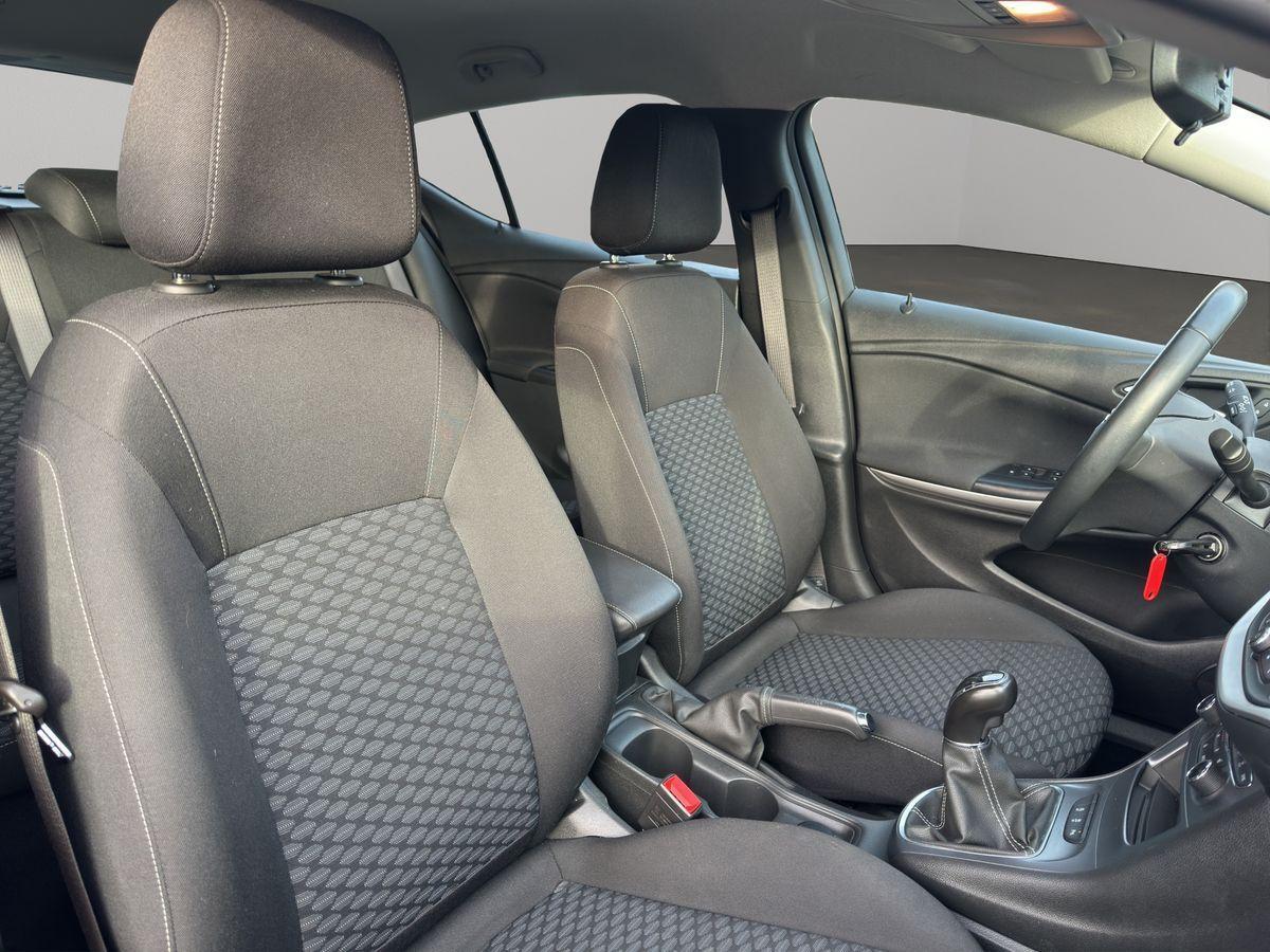 Opel Astra K LED/Carplay/SHZ/LHZ/Kam/DAB