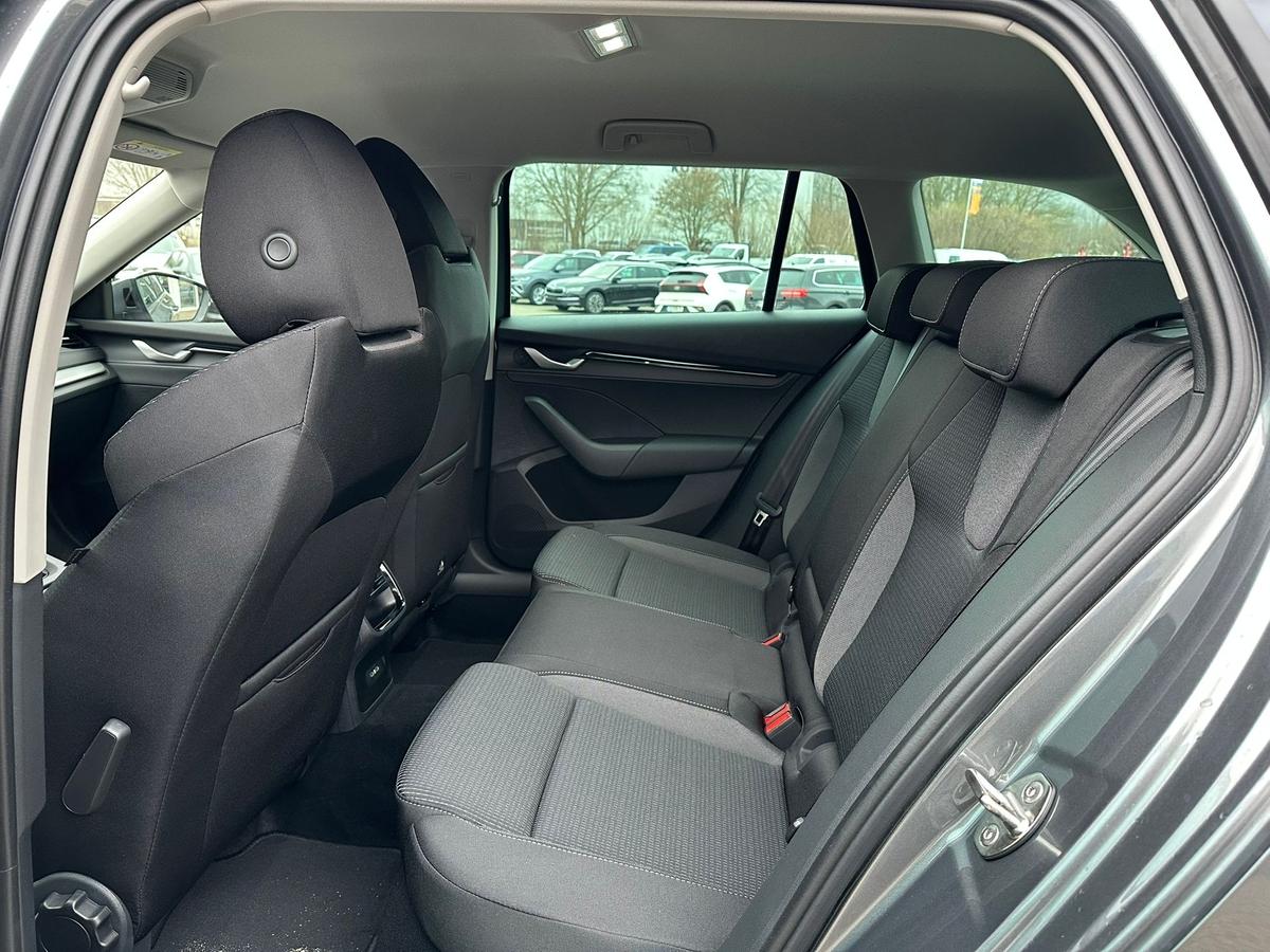 Skoda Octavia 1.5 TSI mHEV Selection DSG