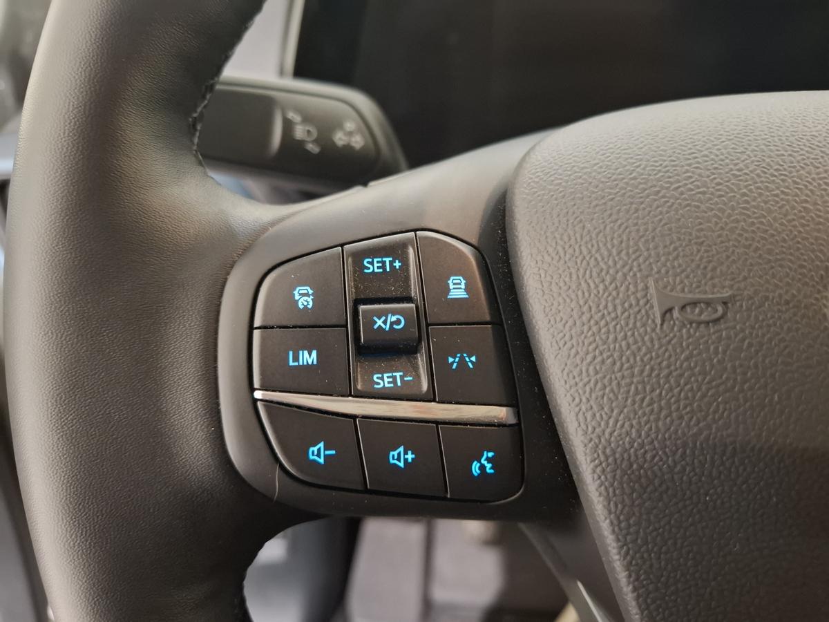 Ford Tourneo Courier Active AHK Kamera Navi Garantie