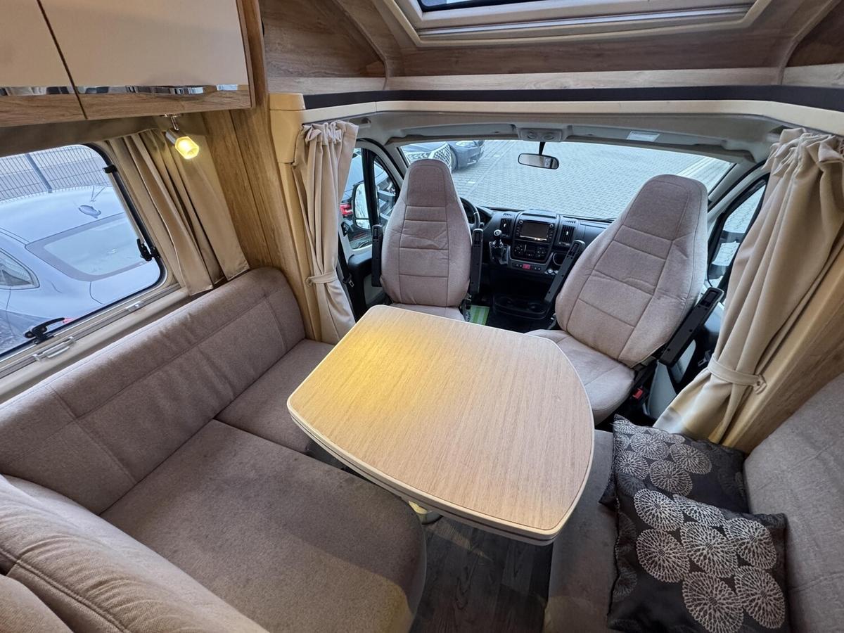 Eura Mobil Profila RS 730 EB Solar+Wechselr+Alde+Fussbodenheizung