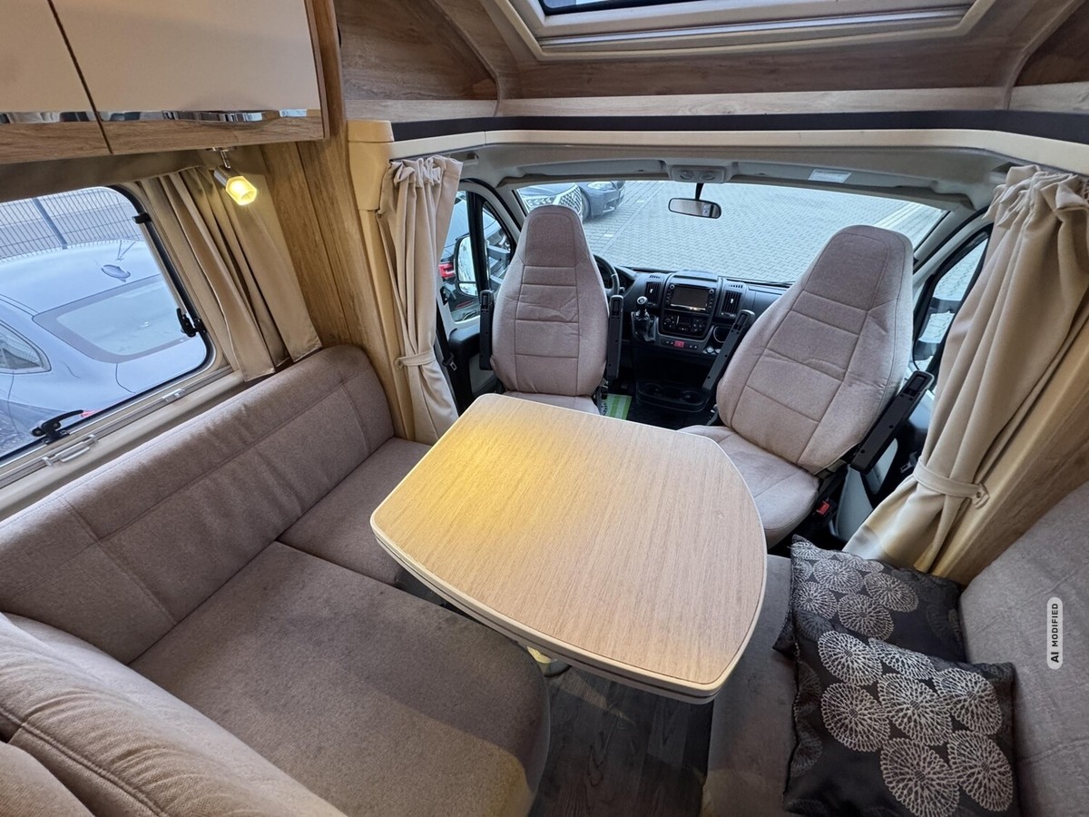 Eura Mobil Profila RS 730 EB Solar+Wechselr+Alde+Fussbodenheizung