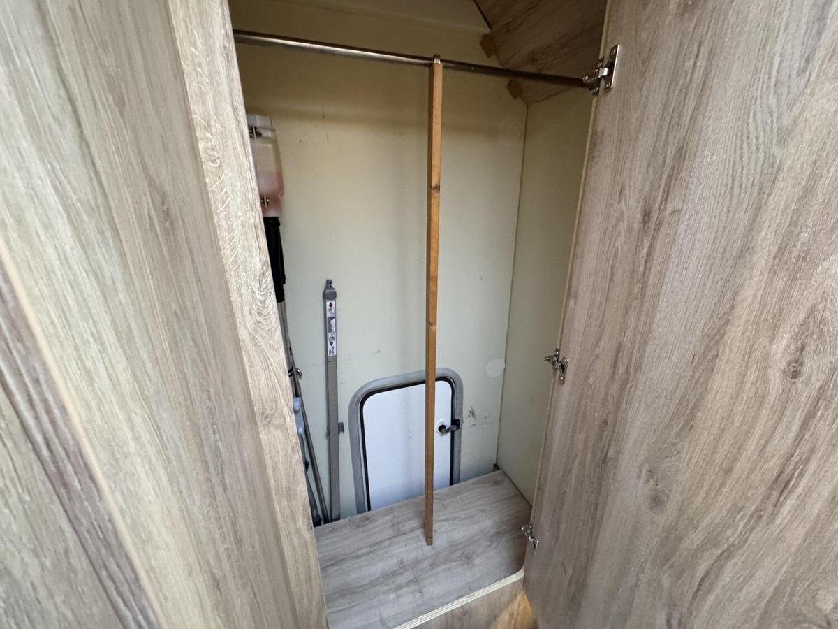 Eura Mobil Profila RS 730 EB Solar+Wechselr+Alde+Fussbodenheizung