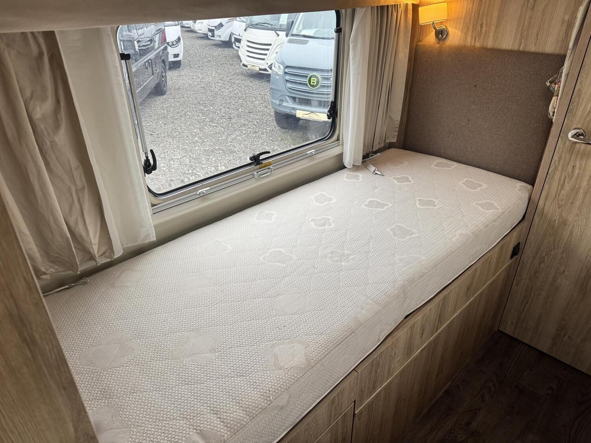 Eura Mobil Profila RS 730 EB Solar+Wechselr+Alde+Fussbodenheizung