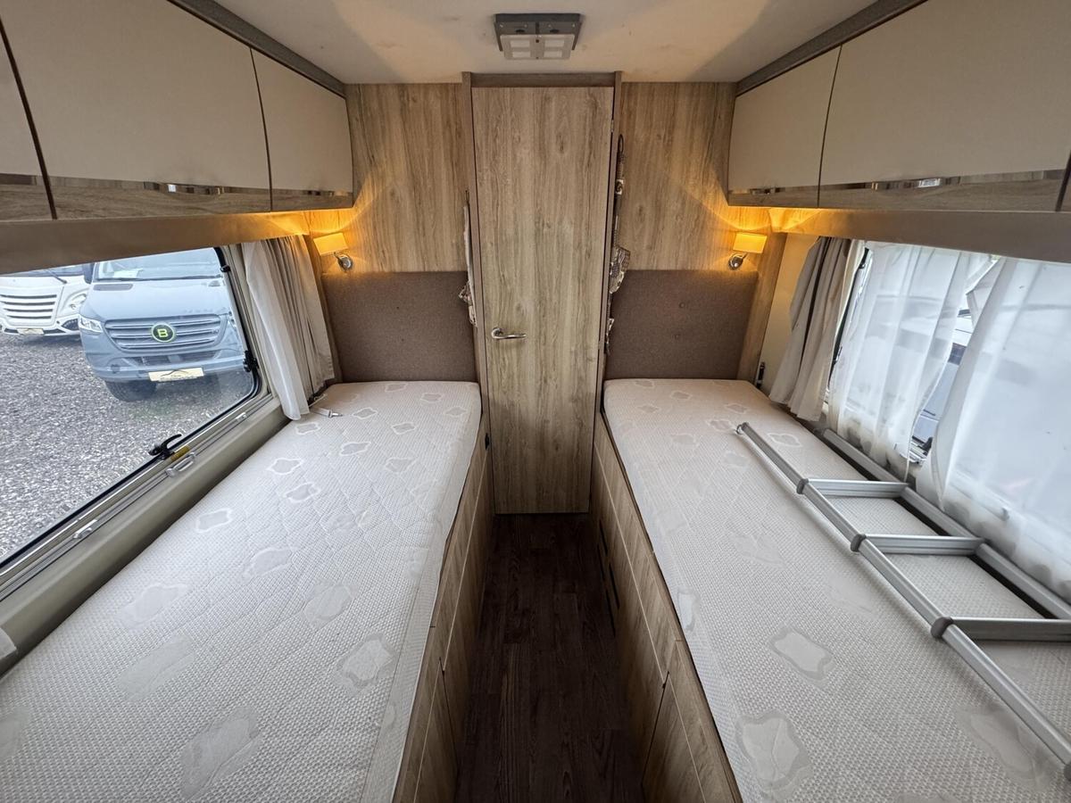 Eura Mobil Profila RS 730 EB Solar+Wechselr+Alde+Fussbodenheizung