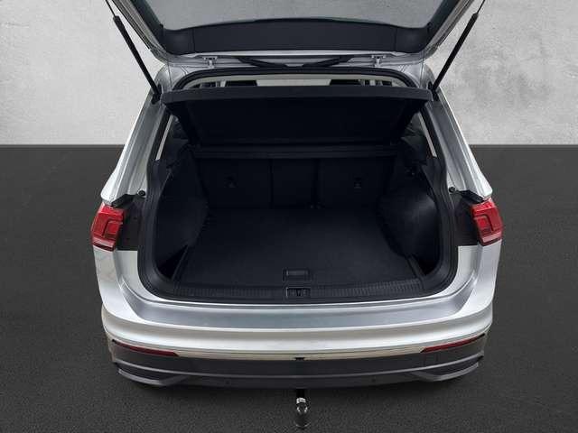 Volkswagen Tiguan 1.5TSI Life LED NAVI CARPLAY Lenkradh.AHK