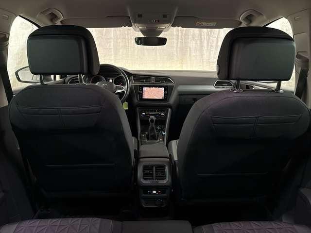 Volkswagen Tiguan 1.5TSI Life LED NAVI CARPLAY Lenkradh.AHK