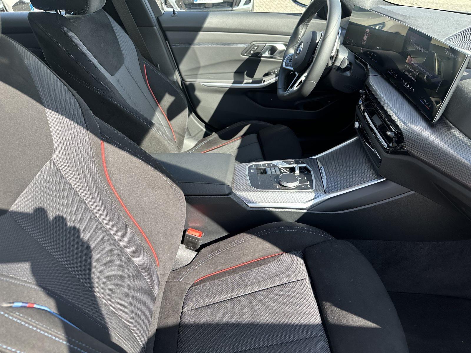 BMW 318 TOURING M SPORT LC PLUS AHK PARKASSIST GRA HIFI DAB