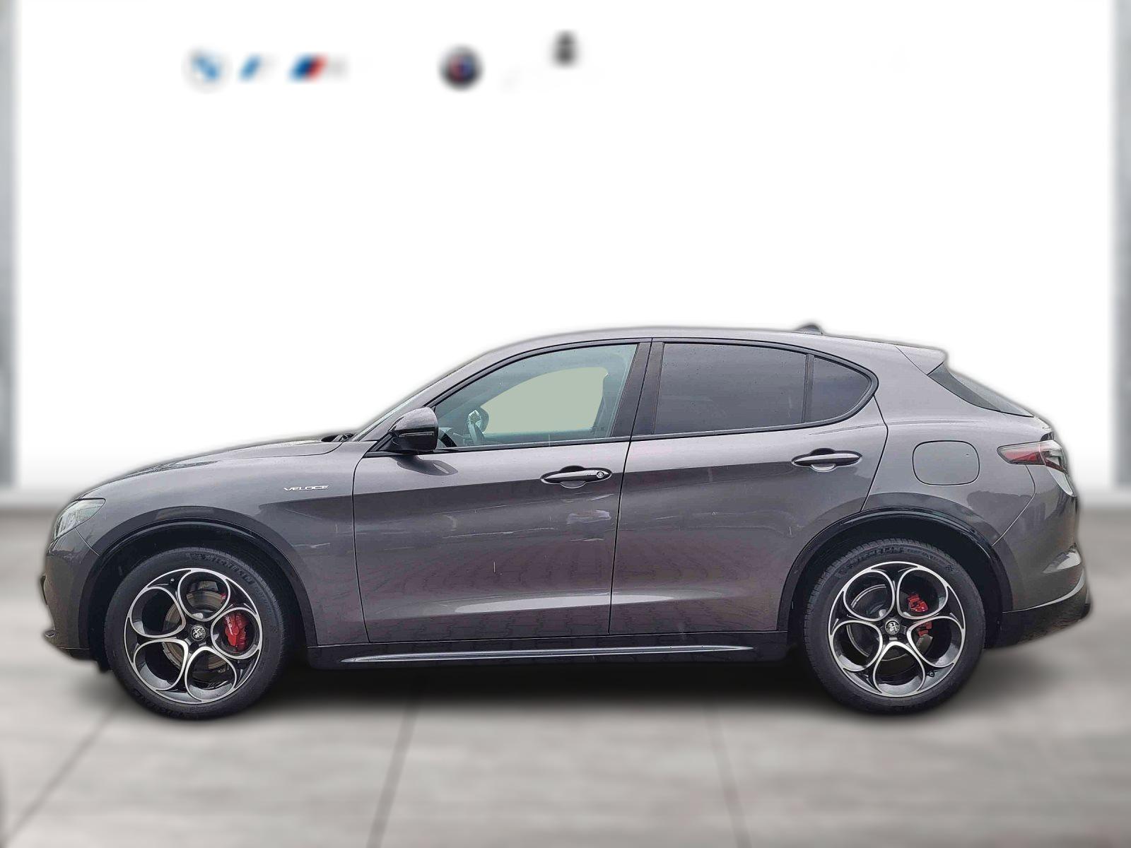 Alfa Romeo Stelvio 2.2 JTDM VELOCE Q4 LEDER NAVI AHK PANO LED