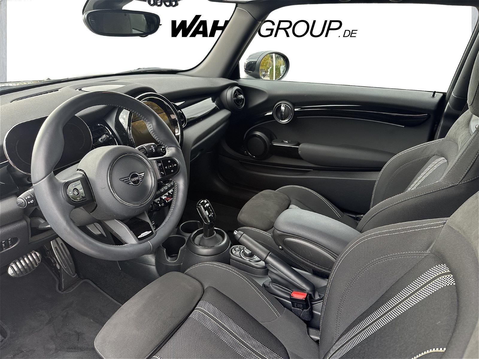 MINI Cooper 3-TÜRER JCW TRIM DKG JCW AERO-KIT NAVI LED RFK KOMFORTZG DAB