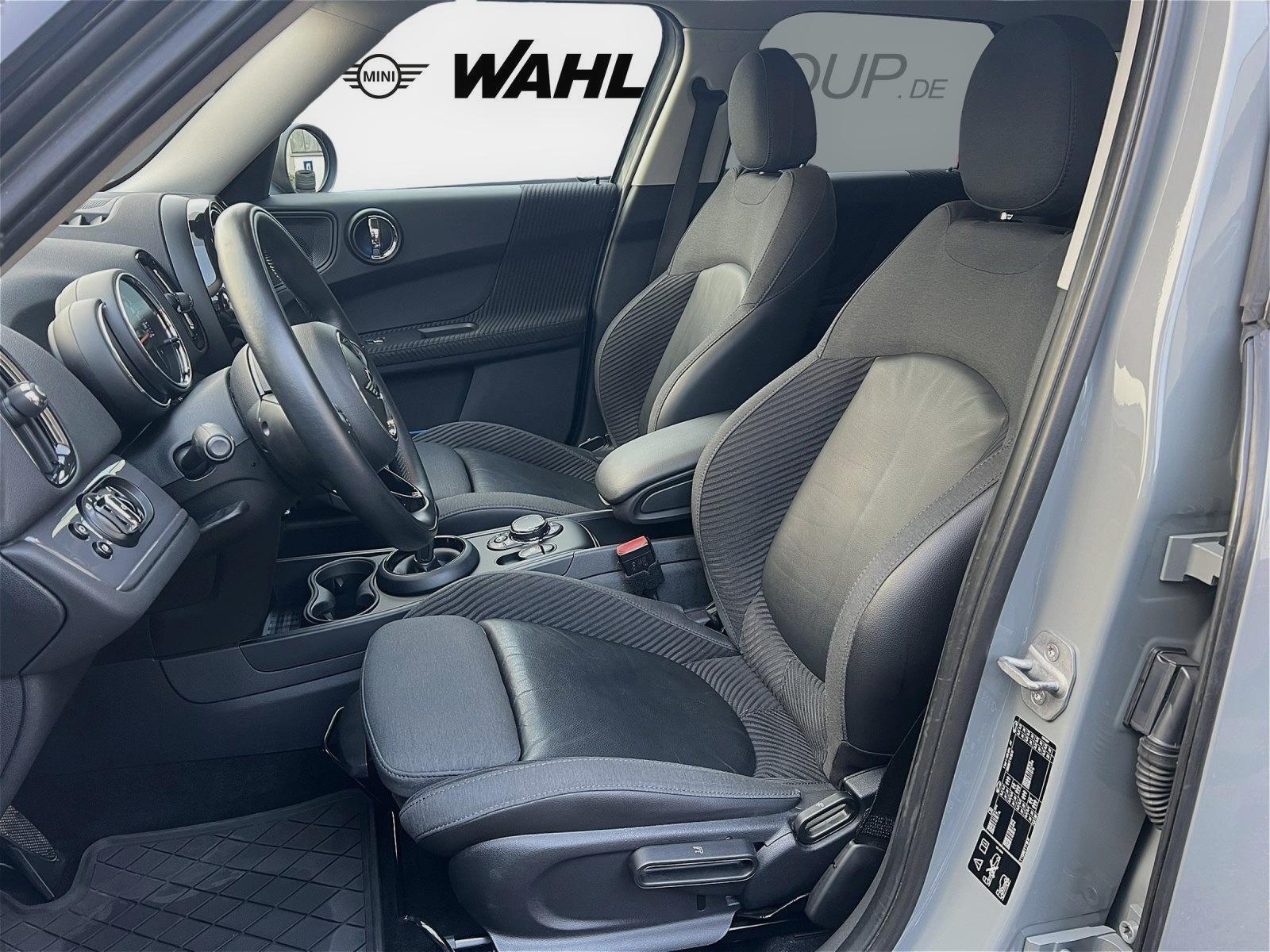 MINI Cooper D ALL4 Chili LED Navi Sport
