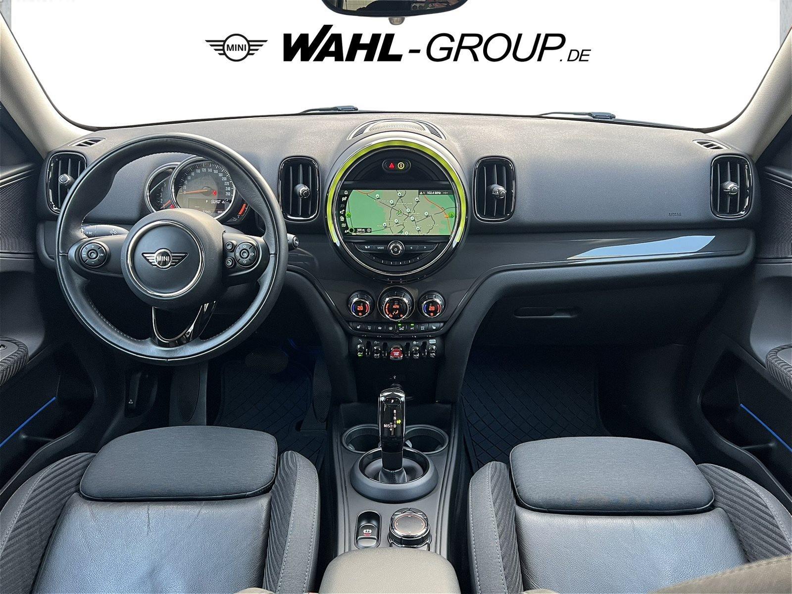 MINI Cooper D ALL4 Chili LED Navi Sport