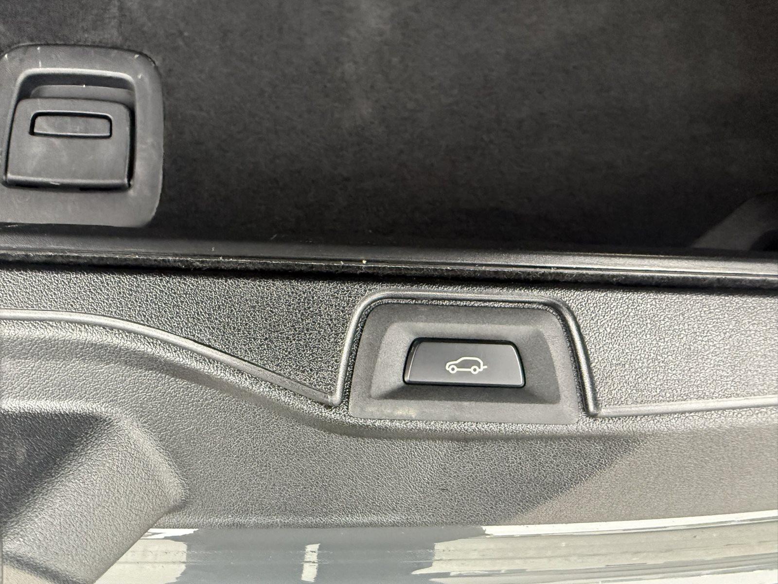 BMW X5 M Sport Standhzg AHK Panorama HeadUp Laser