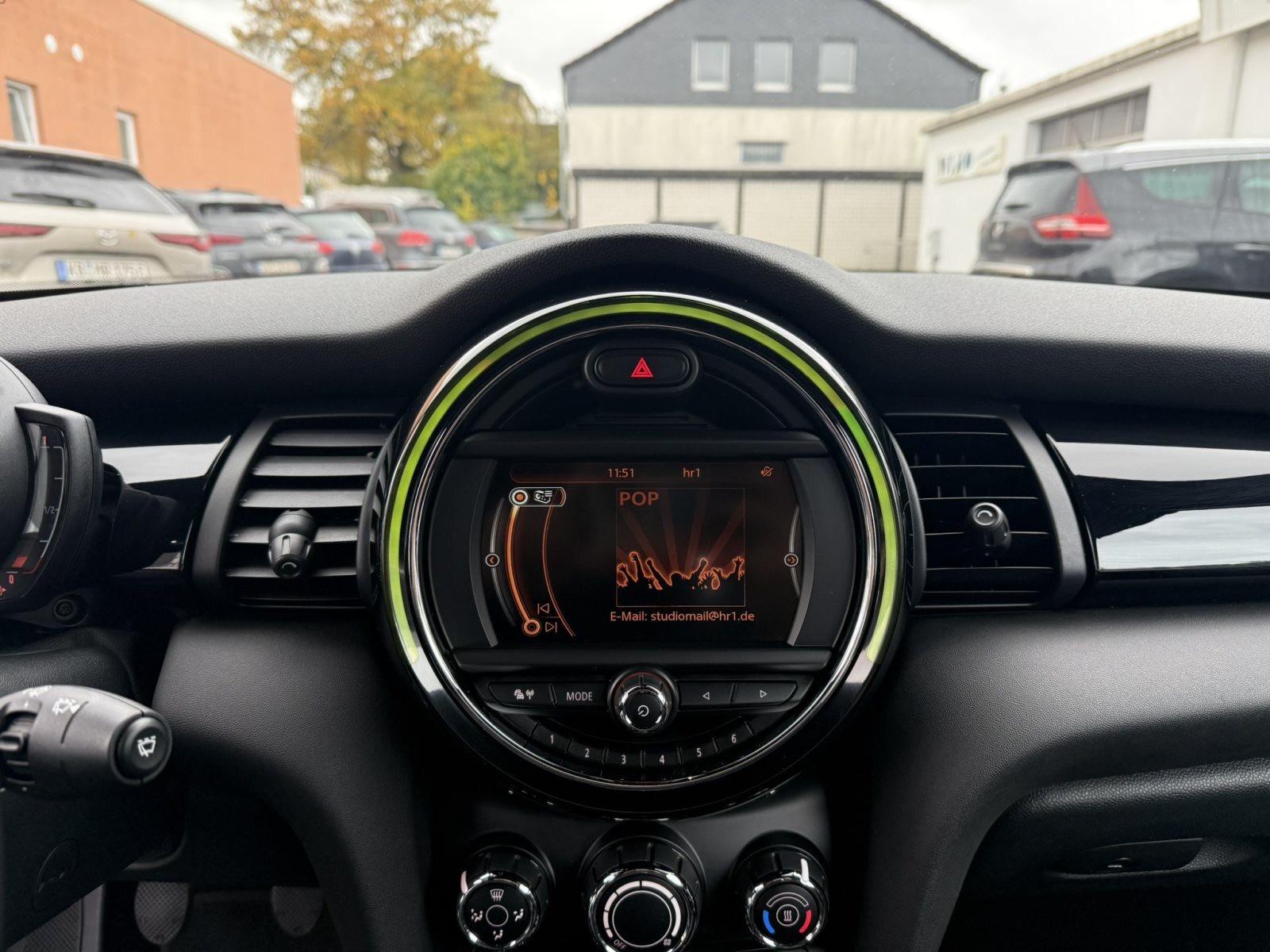 MINI ONE Salt Klima LED PDC SHZ Sport