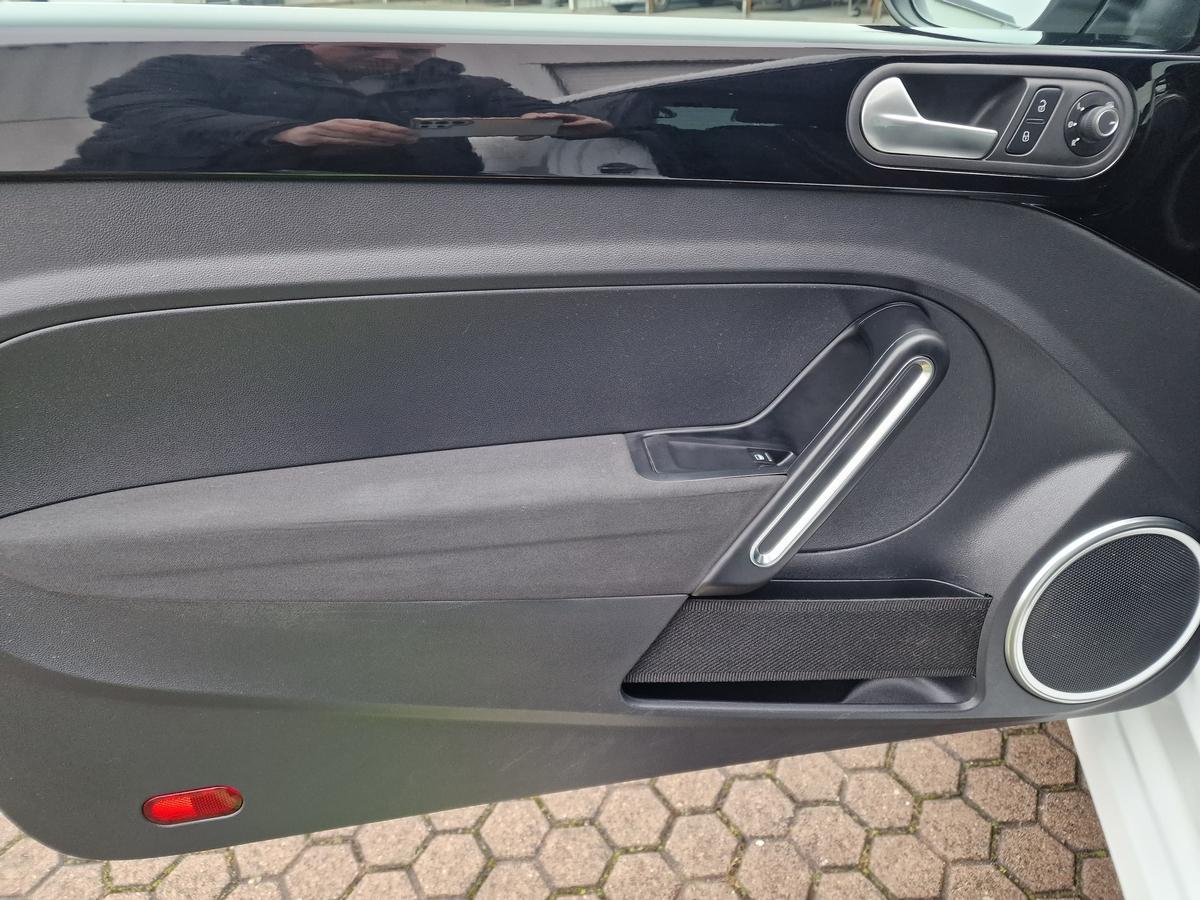 Volkswagen Beetle  TSI`Club*Navi*Sitzheiz.*Tempomat*1.Hand