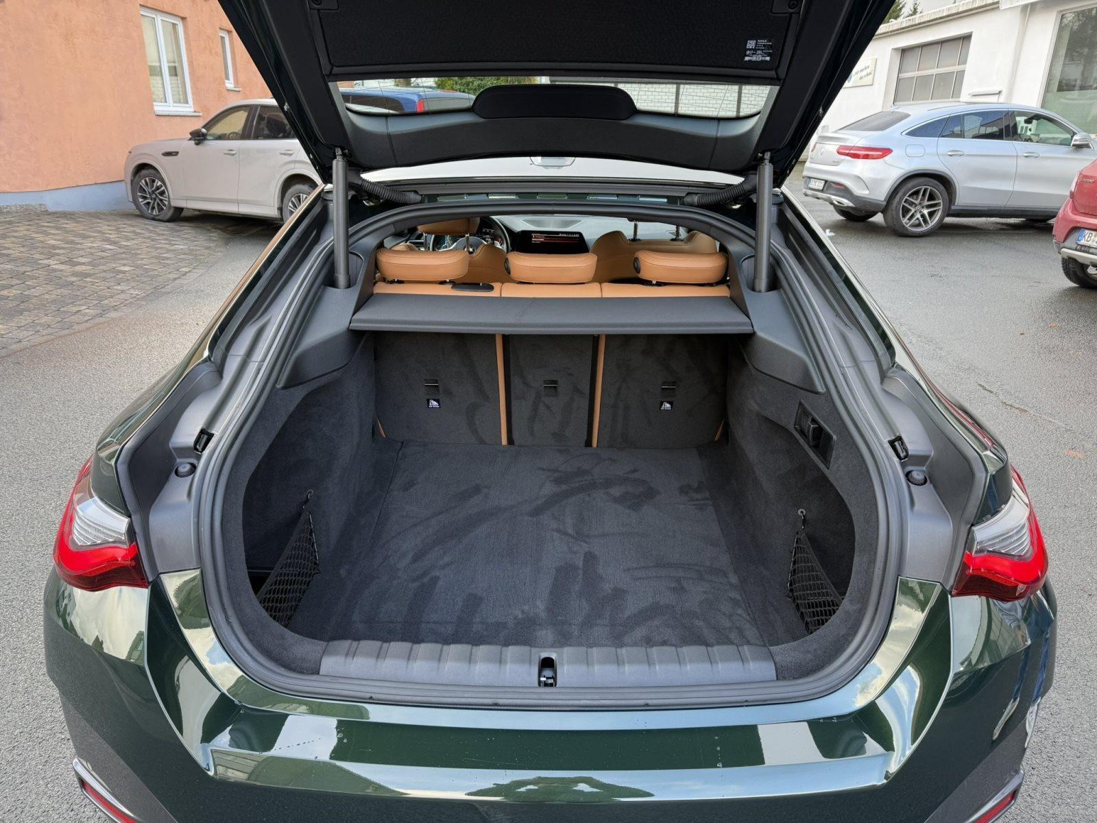 BMW 420 Gran Coupé M Sport LED Navi SHZ 50 Jahre Logo LED