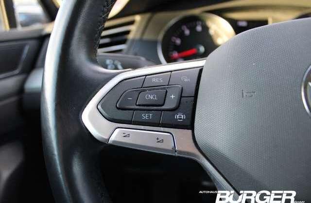 Volkswagen Passat Limosine Navi LED Klimaautom. DAB SHZ Spurhalteass