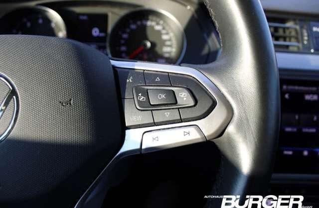 Volkswagen Passat Limosine Navi LED Klimaautom. DAB SHZ Spurhalteass