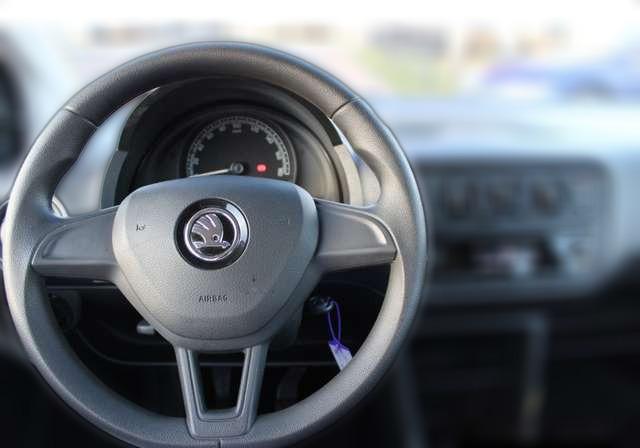 Skoda Citigo Cool Edition DAB Klima Berganfahrass. GA teilb....