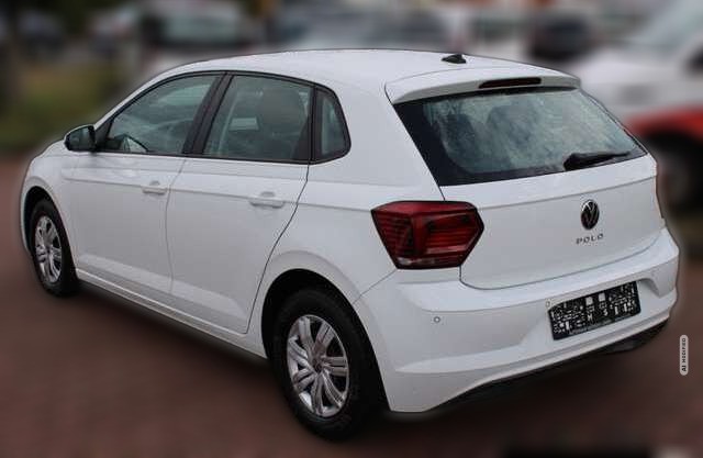 Volkswagen Polo VI Temp PDC v+h Apple CarPlay Android Auto DAB Not