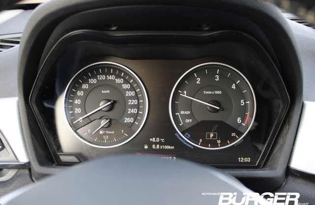 BMW X1 xDrive 20 d Advantage HUD AHK Navi LED El. Heckkla
