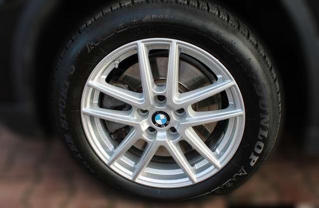 BMW X1 xDrive 20 d Advantage HUD AHK Navi LED El. Heckkla