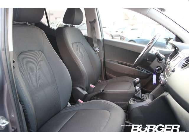 Hyundai i10 YES! DAB SHZ Klima  LenkradHZG Temp Tel.-Vorb. Spe