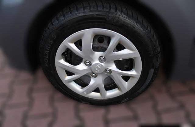 Hyundai i10 YES! DAB SHZ Klima  LenkradHZG Temp Tel.-Vorb. Spe