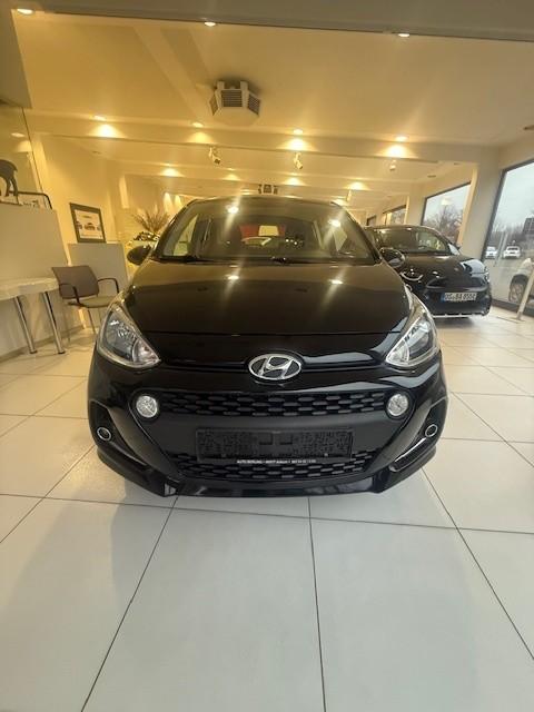 Hyundai i10 1.0 Basis 