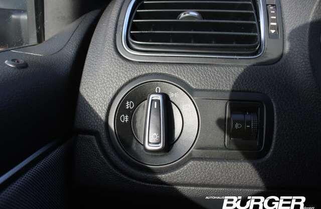 Volkswagen Polo V Cross Klimaauto PDCv+h Winterpaket Alu Sportsitz