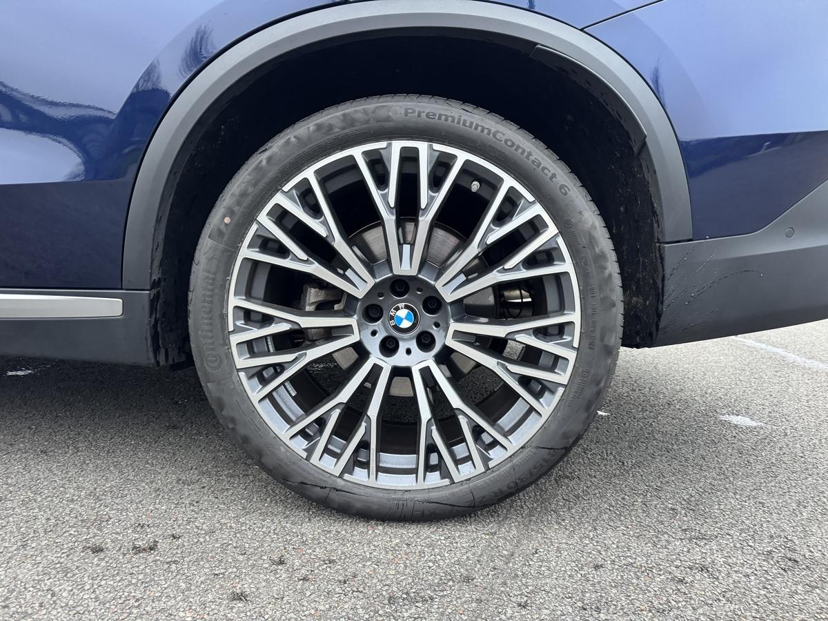 BMW X5  xDrive 30d+M-Sport+SkyLounge+LED+Leder