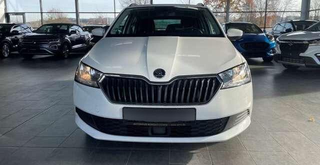 Skoda Fabia Combi Ambition 1.0 Navi PDC SitzHZG CarPlay 8-Fach