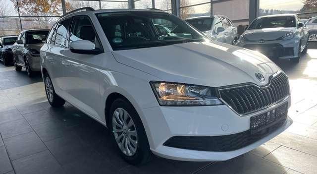 Skoda Fabia Combi Ambition 1.0 Navi PDC SitzHZG CarPlay 8-Fach