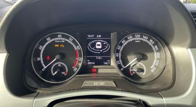 Skoda Fabia Combi Ambition 1.0 Navi PDC SitzHZG CarPlay 8-Fach