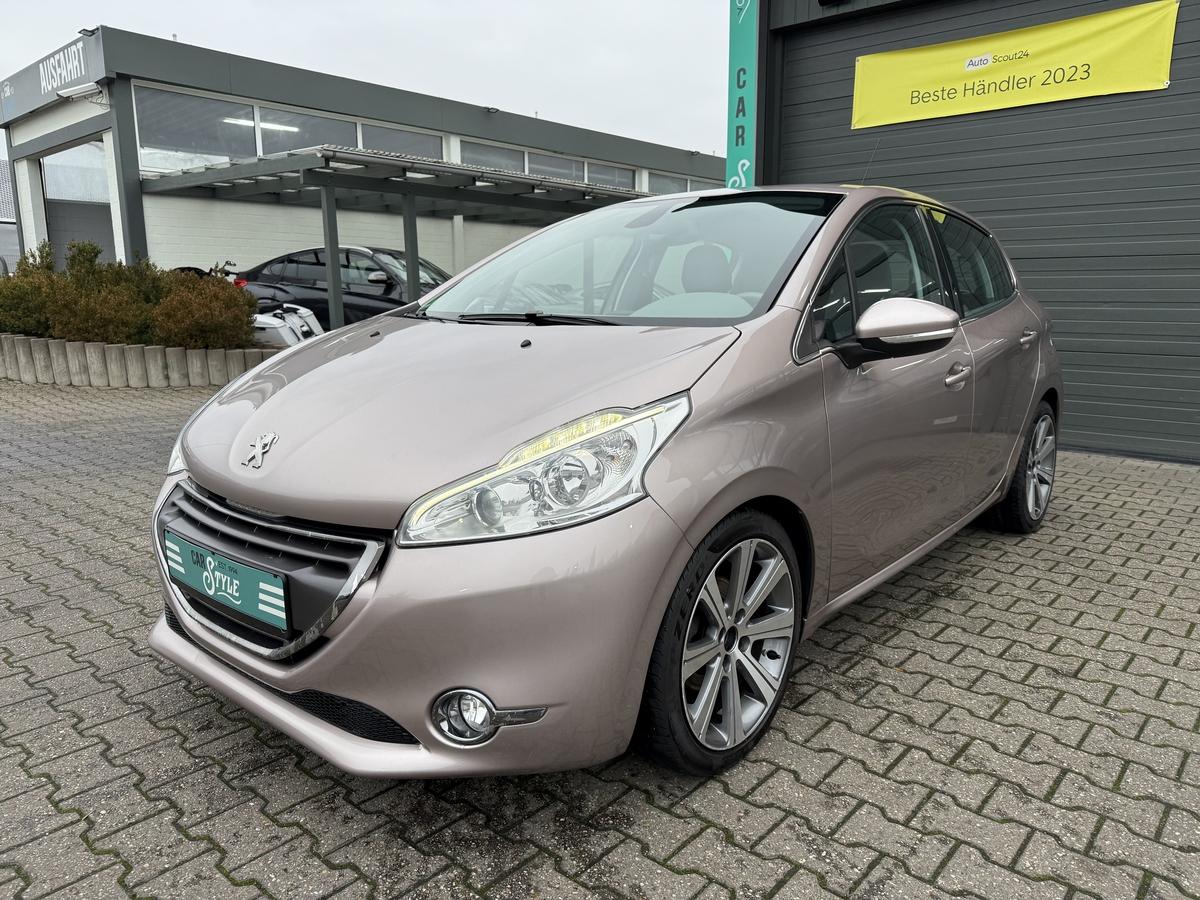 Peugeot 208 1.6 VTi 120 Allure NAVI SHZ PDC