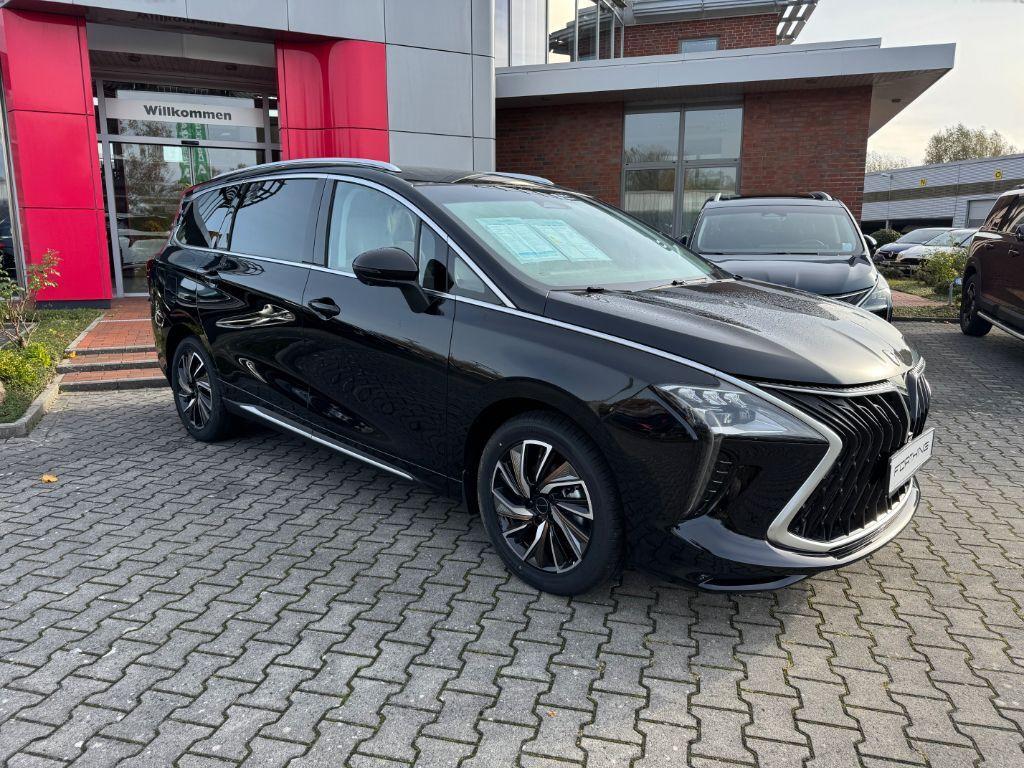 DFSK Forthing 5 DFM Forthing 4