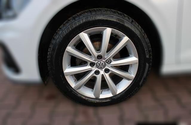 Volkswagen Polo VI beats Winterpaket Klima CarPlay Soundsystem Beg