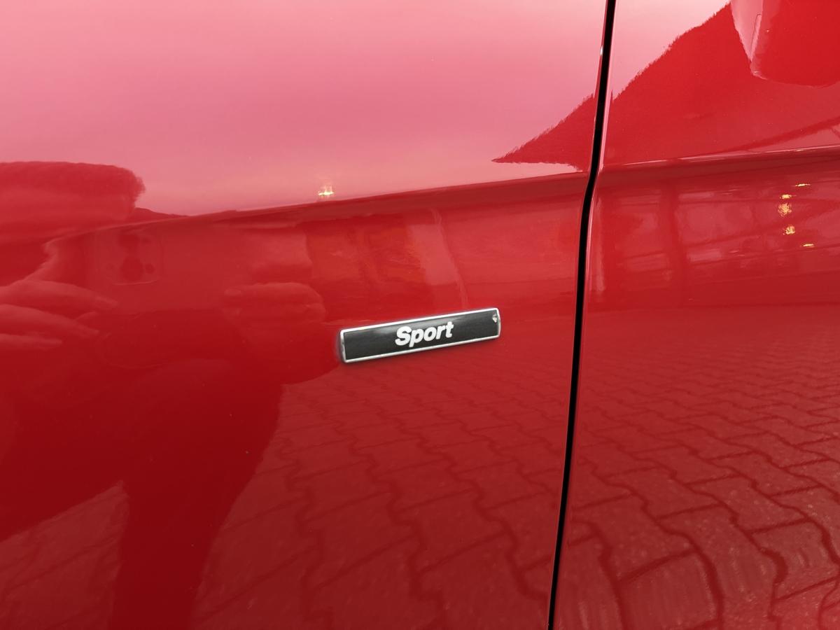 BMW 320 d Sport Line Navi SHZ Schiebedach 18