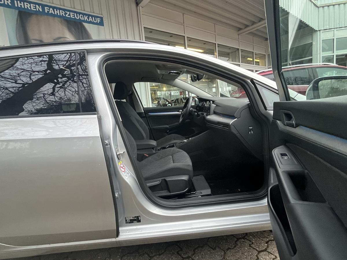 Volkswagen Golf Variant 1.5 eTSI DSG NAVI*SHZ*LED*ALU*ACC*MEDIA*