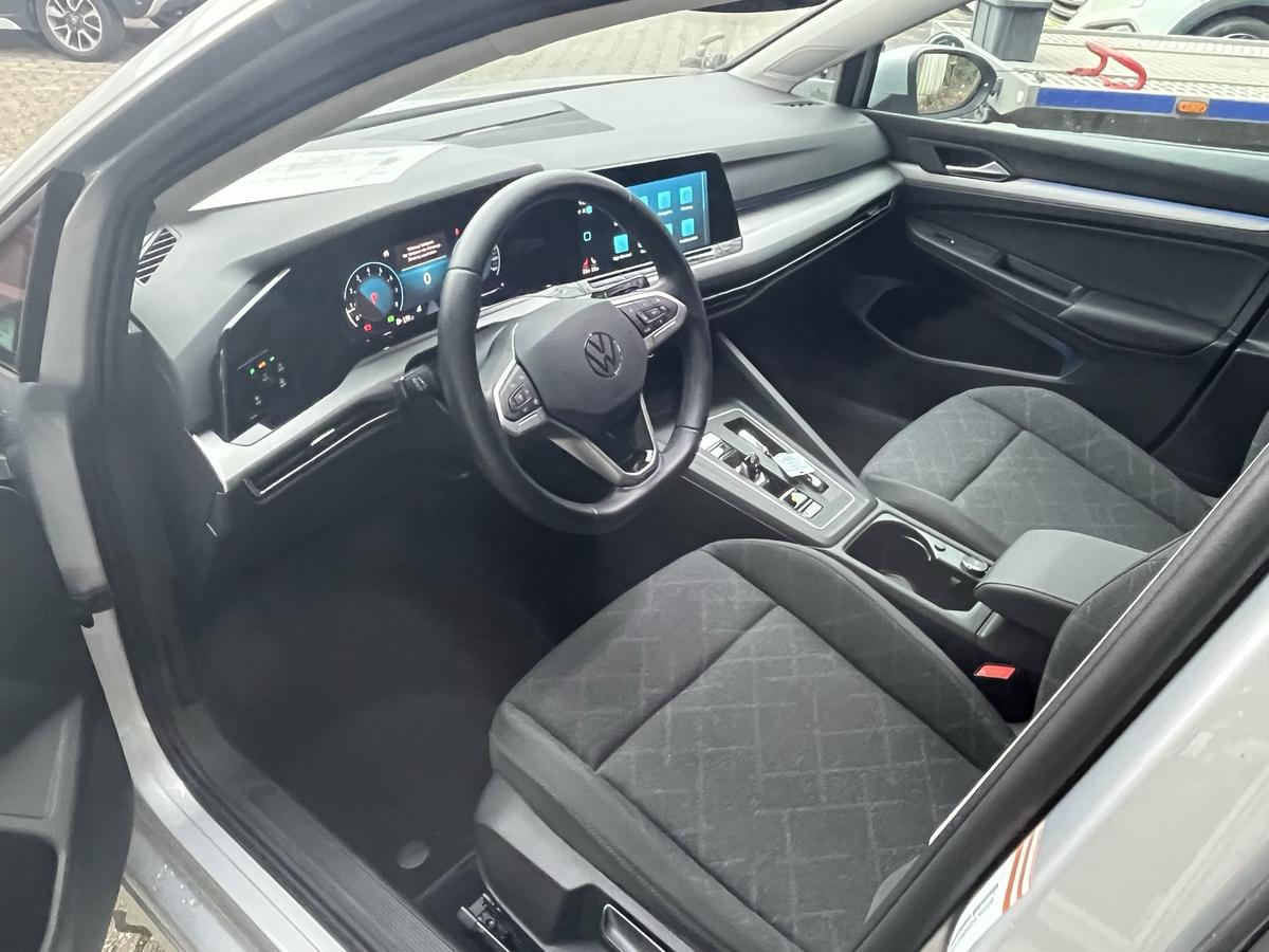 Volkswagen Golf Variant 1.5 eTSI DSG NAVI*SHZ*LED*ALU*ACC*MEDIA*