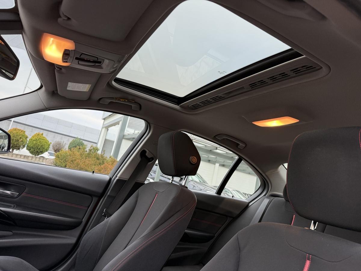 BMW 320 d Sport Line Navi SHZ Schiebedach 18