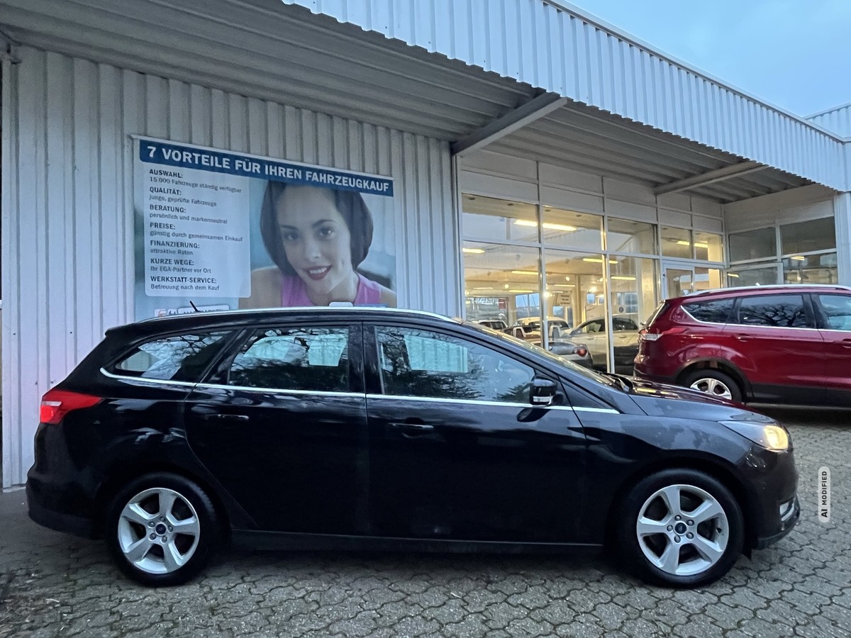 Ford Focus 1,5 ECOBOOST AUTOM*BUSINESS NAVI*PDC*PARK-ASS*KLIMAAUT