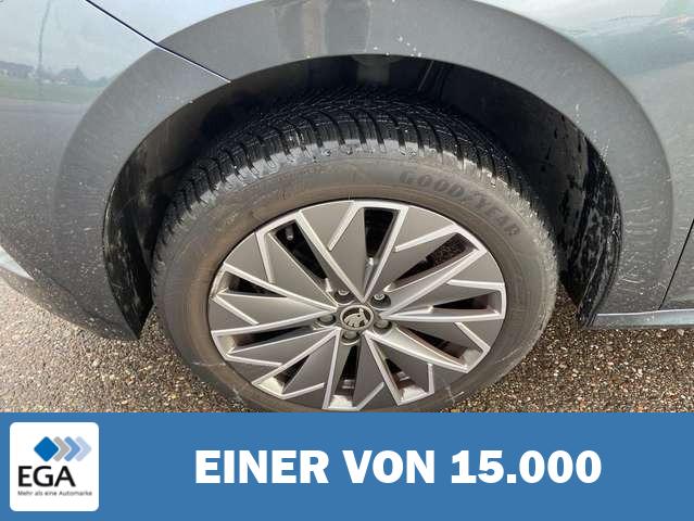 Skoda Kamiq 1.0 TSI CLEVER 17