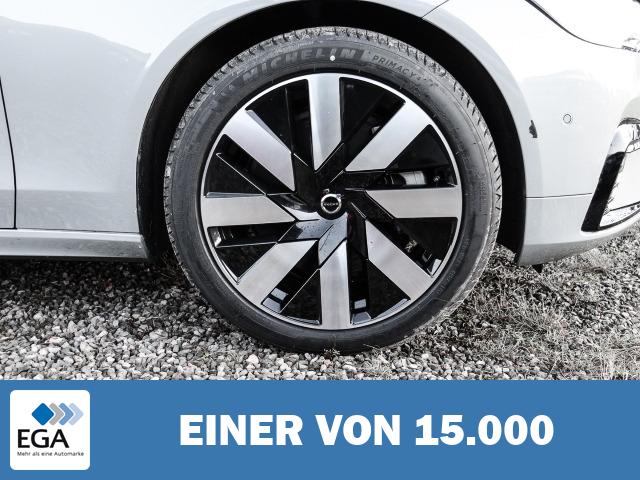 Volvo V90 Kombi Plus Dark Recharge Plug-In Hybrid AWD HUD StandHZG El. Panodach Digita