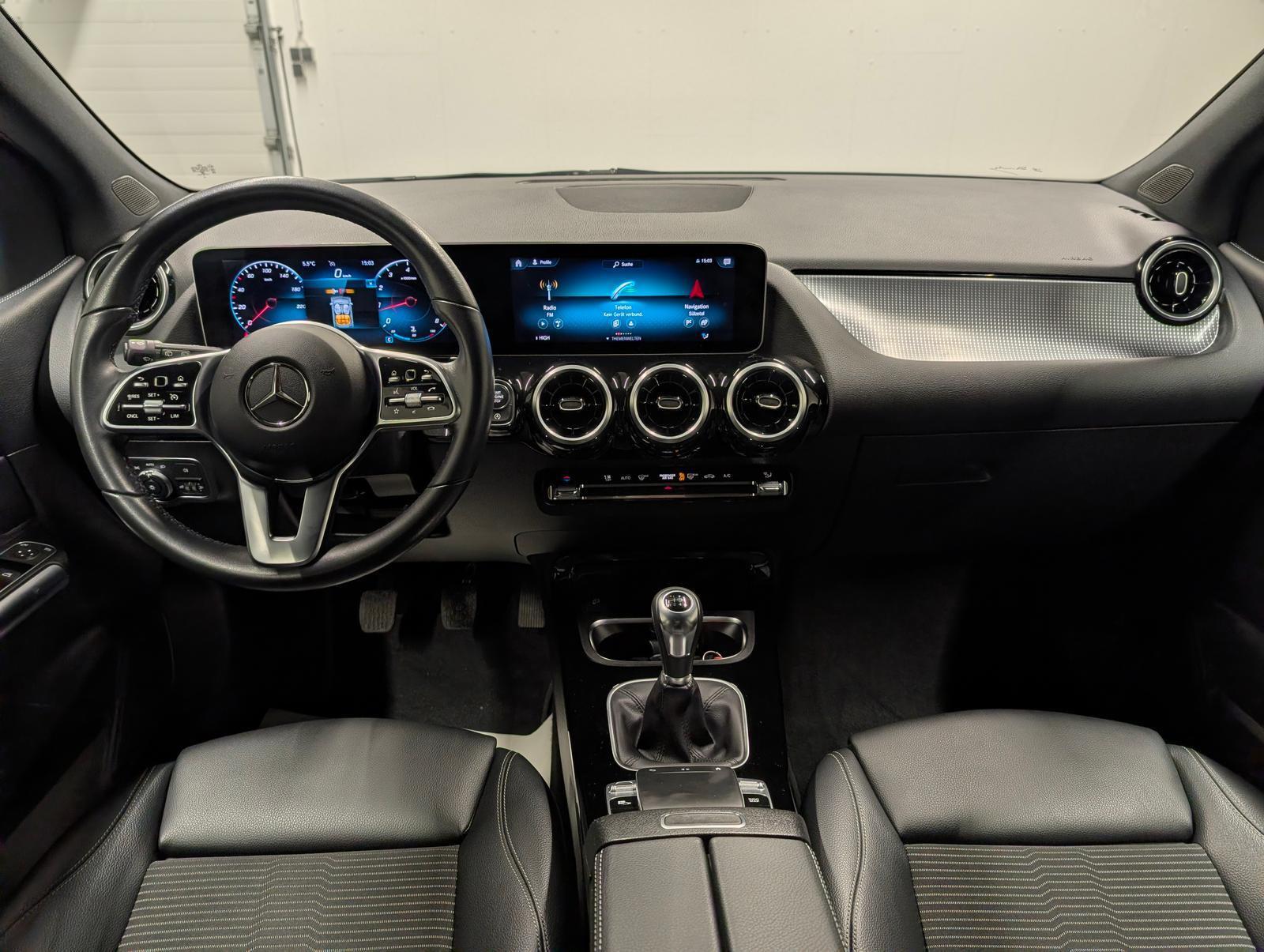 Mercedes-Benz B 180 AHK/Navi/SHZ/Tempomat/PDC/17-LM