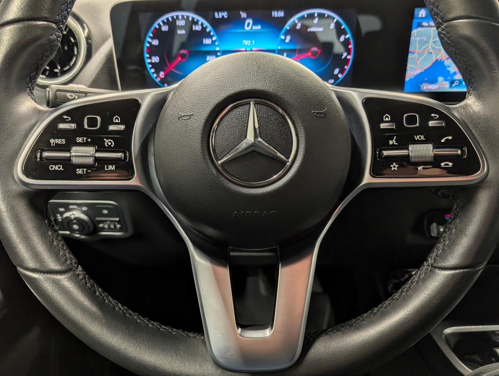 Mercedes-Benz B 180 AHK/Navi/SHZ/Tempomat/PDC/17-LM