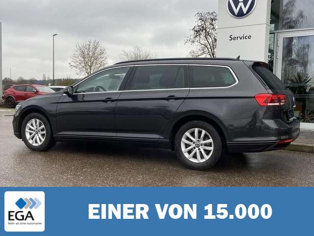 Volkswagen Passat Variant 2.0 TDI DSG BUSINESS NAVI+LED+PAN