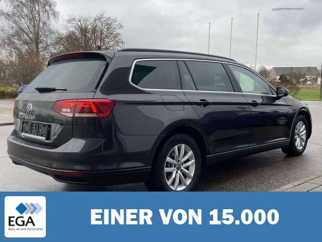 Volkswagen Passat Variant 2.0 TDI DSG BUSINESS NAVI+LED+PAN