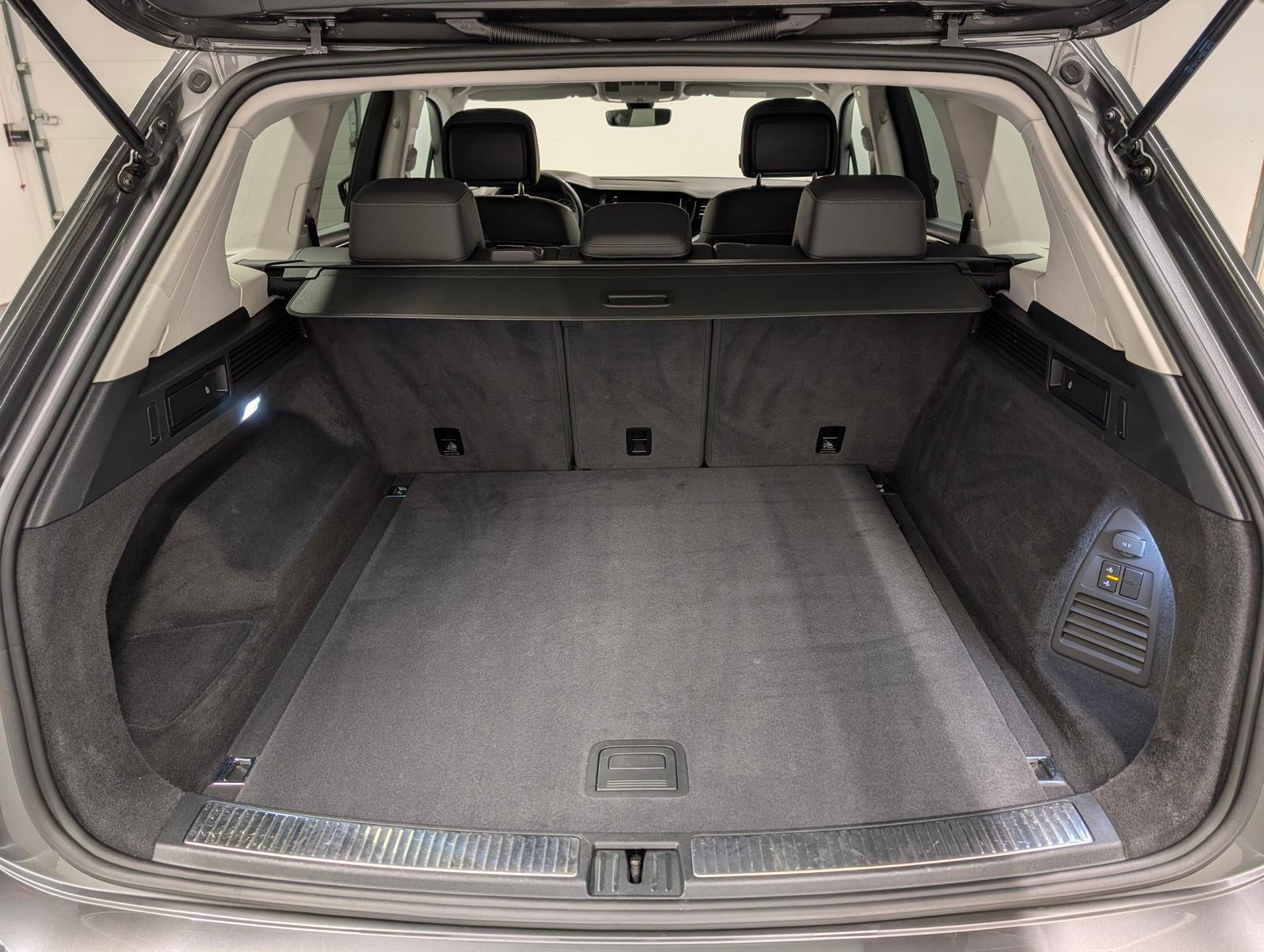 Volkswagen Touareg 4Motion Elegance LED/AHK/Leder/ACC/Kam